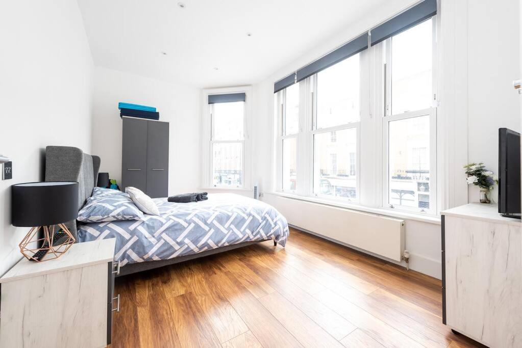 Beautiful Apartment By Hyde Park Ss2 Londra Esterno foto